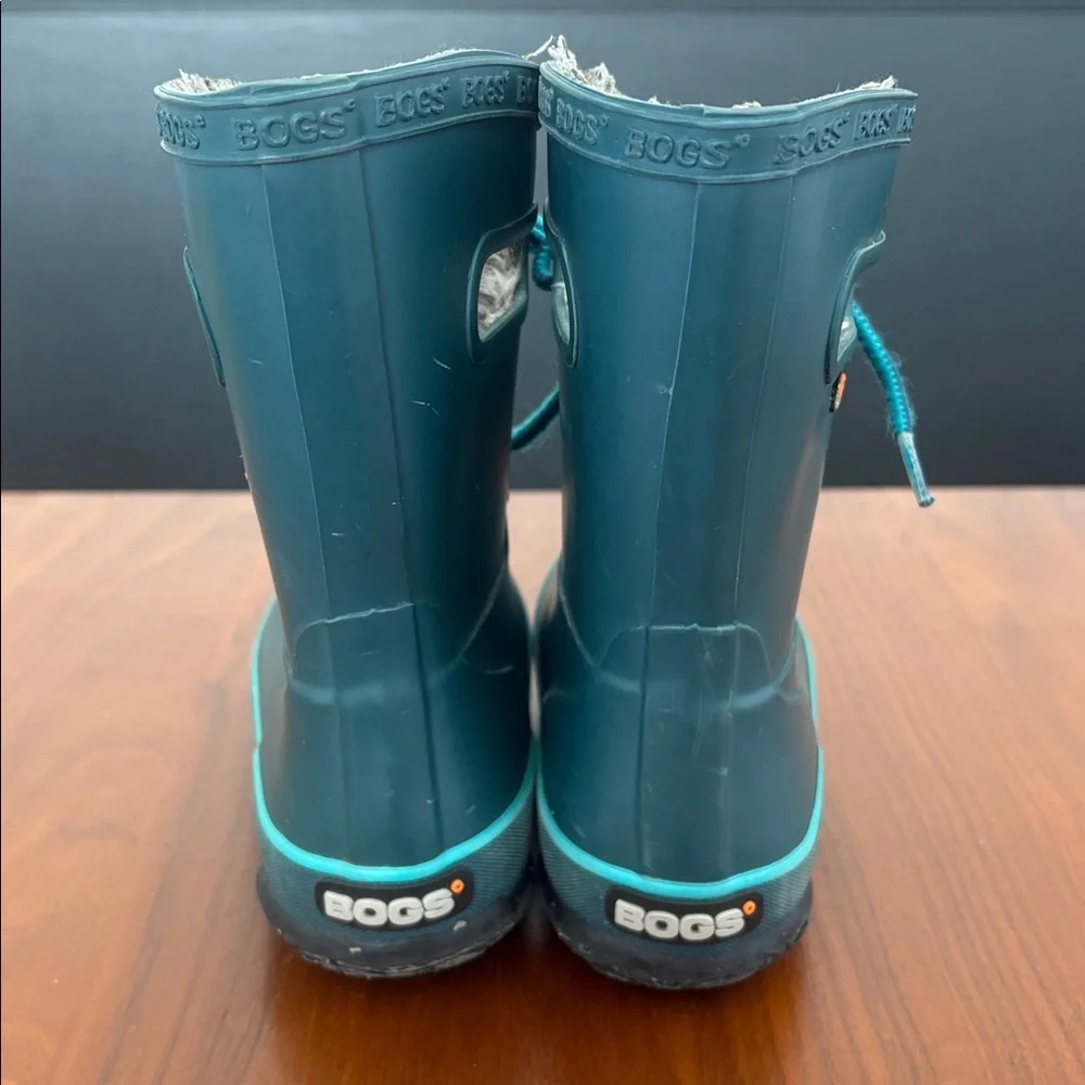Children's Bogs Amanda Plush Lace Up Waterproof Boot, size 12